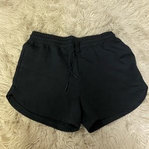 GYMSHARK LEGACY SHORTS